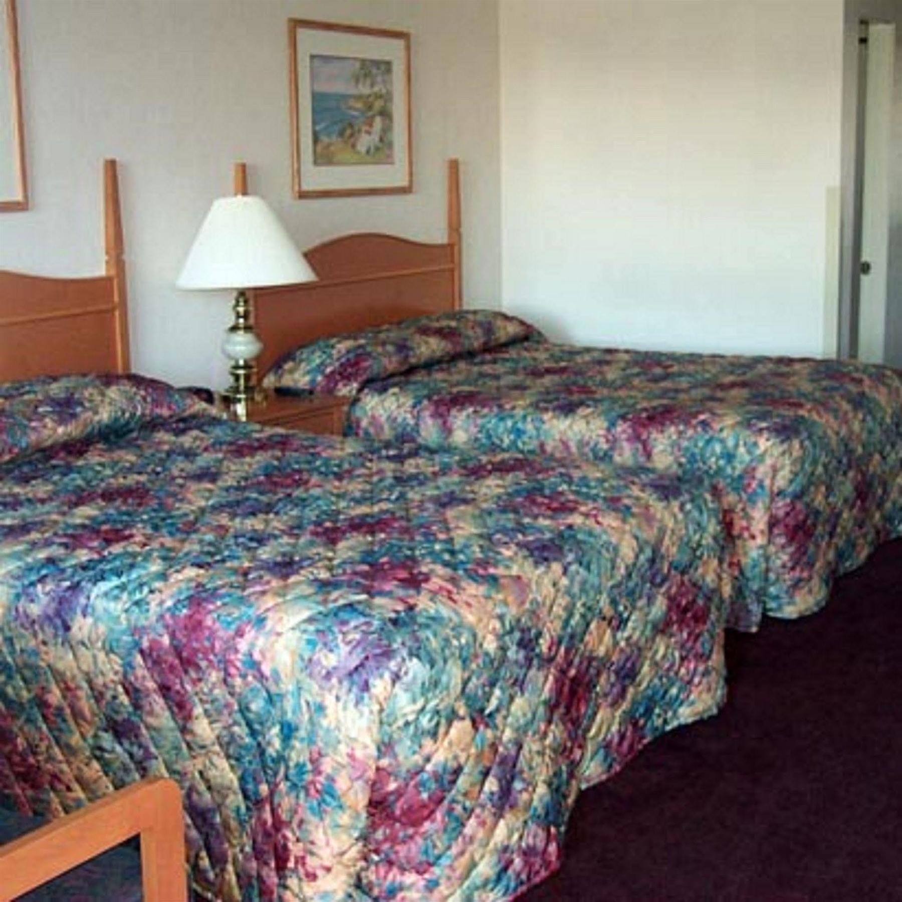 Brookings Inn Resort Exterior photo